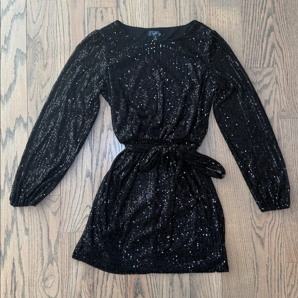 Crystal Sky Women’s Sequin Black Long Sleeve Dress with Belt Size Medium - Picture 2 of 12